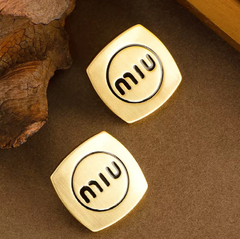 Shop Primary Image Shop Primary Image